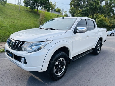 L200 TRITON 2.4 16V TURBO DIESEL SPORT HPE TOP CD 4P 4X4 AUTOMATICO 2019