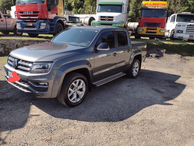 Volkswagen Amarok 3.0 Highline Cab. Dupla V6 4x4 Aut. 4p