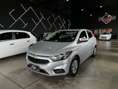 Chevrolet Onix 1.0 LT SPE/4 2017
