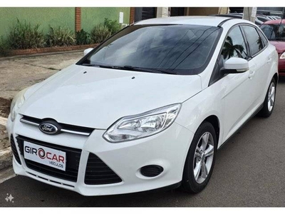 FOCUS SEDAN Branco 2014