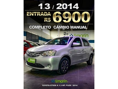 Toyota Etios Hatch Etios 1.3 (Flex) 2014