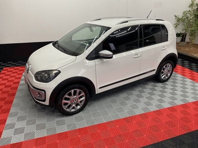 UP 1.0 CROSS T.FLEX 12V 4P MANUAL 2015