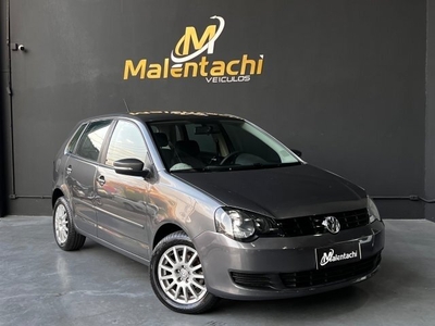 Volkswagen Polo Hatch. Sportline 1.6 8V (Flex) 2013