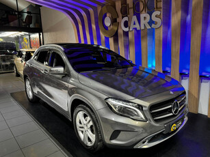 Mercedes-Benz Classe GLA 1.6 Style Turbo Flex 5p