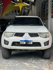 Mitsubishi L200 3.2 Triton Hpe Cab. Dupla 4x4 Aut. 4p