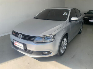 Volkswagen Jetta 2.0 Comfortline Flex 4p Manual