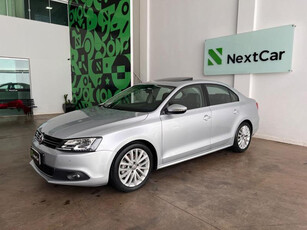 Volkswagen Jetta Highline Tsi 2.0 211cv