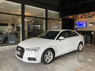 Audi A3 Sedan 1.4 Prestige Tiptronic (Flex)