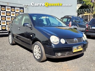 VOLKSWAGEN POLO SEDAN 1.6 8V em Ribeirão Preto e São Carlos