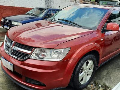 Dodge Journey 2.7 Sxt 5p