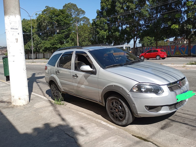 Fiat Palio Weekend 1.6 16v Trekking Flex 5p