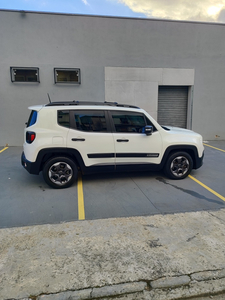 Jeep Renegade 1.8 Flex Aut. 5p 6 marchas