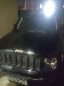 Jeep Renegade 1.8 Flex Aut. 5p