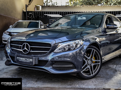 Mercedes-Benz Classe C 2.0 Avantgarde Turbo 4p