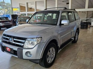 MITSUBISHI PAJERO FULL