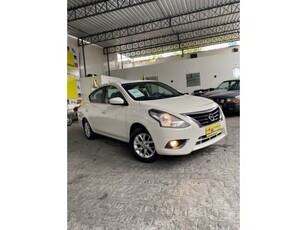 NISSAN Versa 1.6 16V SV 2016