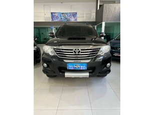 Toyota SW4 SRV 3.0 4X4 (7 Lugares) 2013