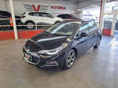 CRUZE HATCH Preto 2019