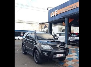 TOYOTA HILUX SW4