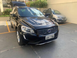 Volvo XC60 2.0 T5 Momentum Drive-e 5p