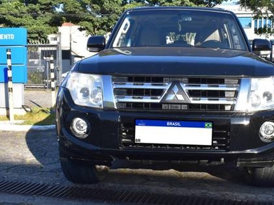 MITSUBISHI PAJERO FULL 3.2 HPE 4X4 16V TURBO INTERCOOLER DIESEL 4P AUTOMÁTICO