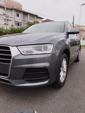 Audi Q3 1.4 Tfsi Ambiente Flex S-tronic 5p