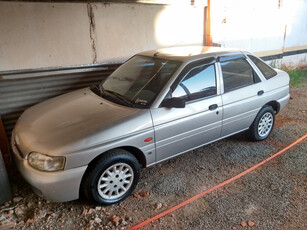 Ford Escort 1.8 Gl 5p Hatch