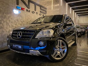 Mercedes-Benz Classe ML AMG ML 63 AMG 6.2 V8 2010