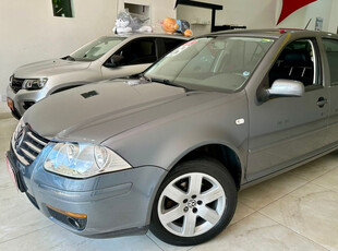 Volkswagen Bora 2.0 Total Flex 4p Automática