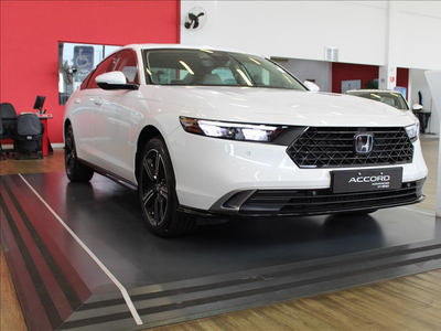 Accord 2.0 E:hev Advanced E-cvt