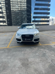 Audi Q3 2.0 Tfsi Attraction S-tronic Quattro 5p