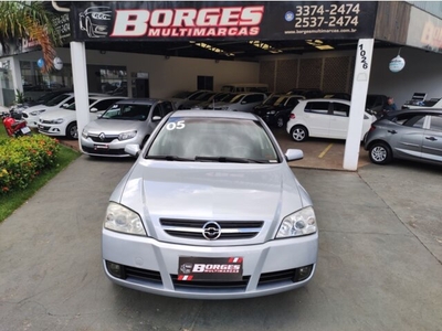 Chevrolet Astra Hatch Comfort 2.0 (Flex) 2005