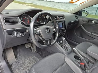 Volkswagen Jetta 2.0 TSI Highline DSG 2016