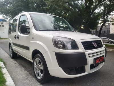 DOBLO ESSENCE 1.8 - 2021 7 LUGARES CAUTELAR APROVADO TROCO VENDO FINANCIO