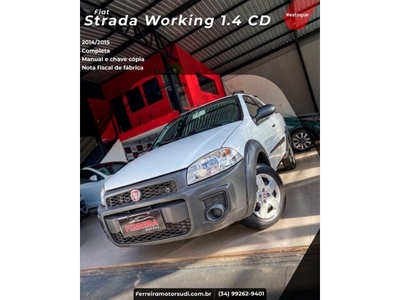Fiat Strada Working 1.4 (Flex) (Cabine Dupla) 2015