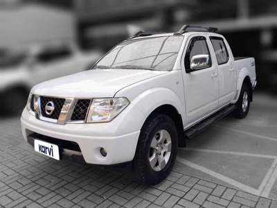 Nissan FRONTIER 2.5 LE 4X4 CD TURBO ELETRONIC DIESEL 4P AUTOMATICO