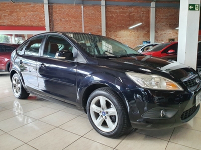 FOCUS 1.6 GL 8V FLEX 4P MANUAL 2012