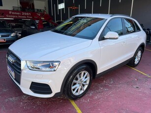 Audi Q3 1.4 TFSI Ambiente Plus S Tronic (Flex) 2017