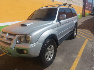 Mitsubishi Pajero Sport 3.5 V6 4x4 Flex Aut. 5p