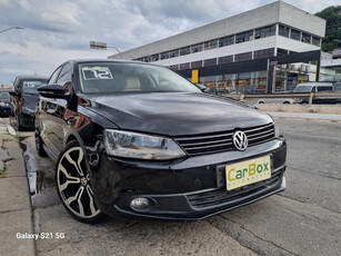 Volkswagen Jetta 2.0 Comfortline Flex 4p Manual