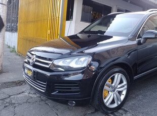 Volkswagen Touareg 4.2 V8 Fsi 5p