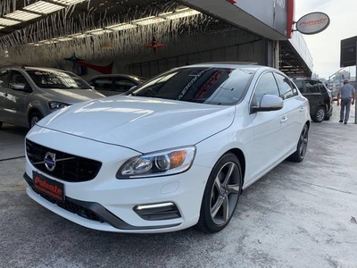 VOLVO S60 2.0 T6 R-DESIGN GASOLINA 4P AUTOMÁTICO