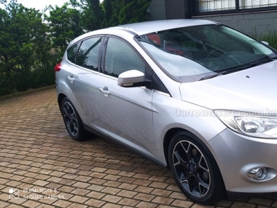 FOCUS 2.0 TITANIUM 16V FLEX 4P AUTOMATICO 2015