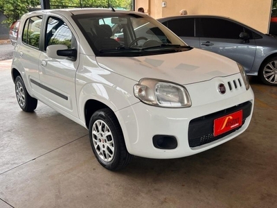 Fiat Uno Vivace 1.0 8V (Flex) 4p 2015