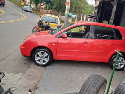 Volkswagen Polo 2005 1.6 Série Ouro Total Flex 5p