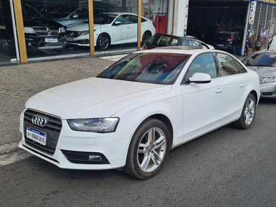 Audi A4 1.8 TFSI AMBIENTE GASOLINA 4P MULTITRONIC