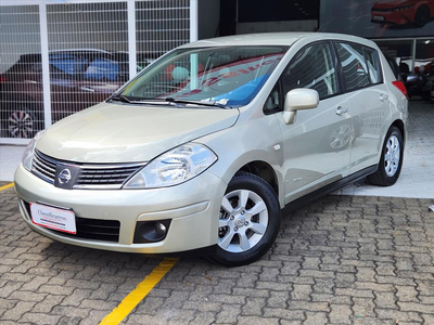 Nissan Tiida 1.8 S 16V FLEX 4P MANUAL