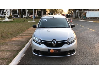 Renault Logan Expression 1.0 16V (flex) 2015