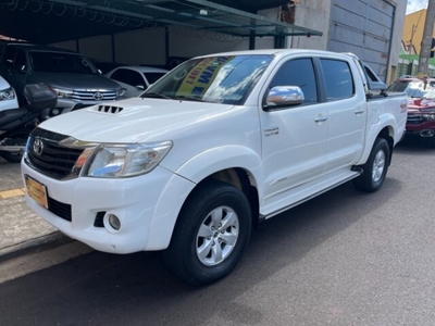 Toyota Hilux Cabine Dupla Hilux 3.0 TDI 4x4 CD SRV (Aut) 2012