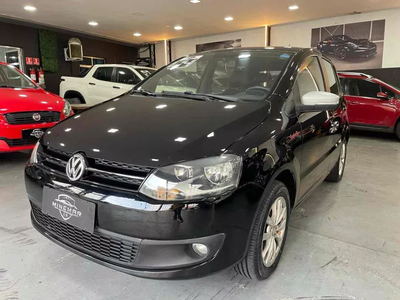 Volkswagen Fox 1.6 MI ROCK IN RIO 8V FLEX 4P MANUAL